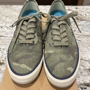 SeaVees Camo sneaker